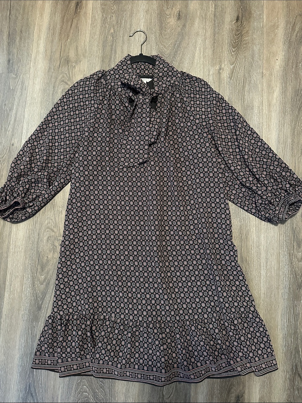 Max Studio Tie-Neck Printed Swing Dress XS